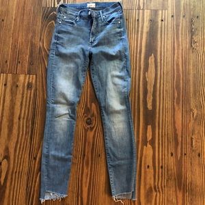 Mother jeans - stunner zip ankle step fray - 24